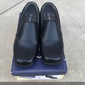 Boys dress shoes